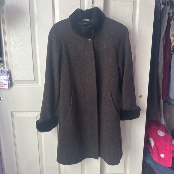 Albert Nipon Wool Coat - Picture 1 of 5